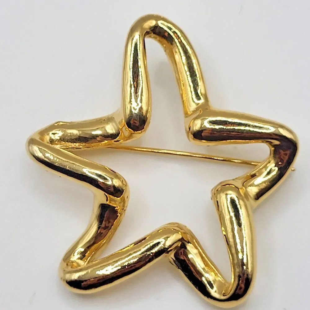 Vintage 60s Gold Tone Stylized Open Star Brooch 1.5in